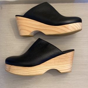 Anthropologie Clogs - Excellent Condition